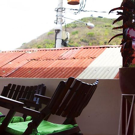 بيت شباب Casa Brenes ماتاغلبا المظهر الخارجي الصورة